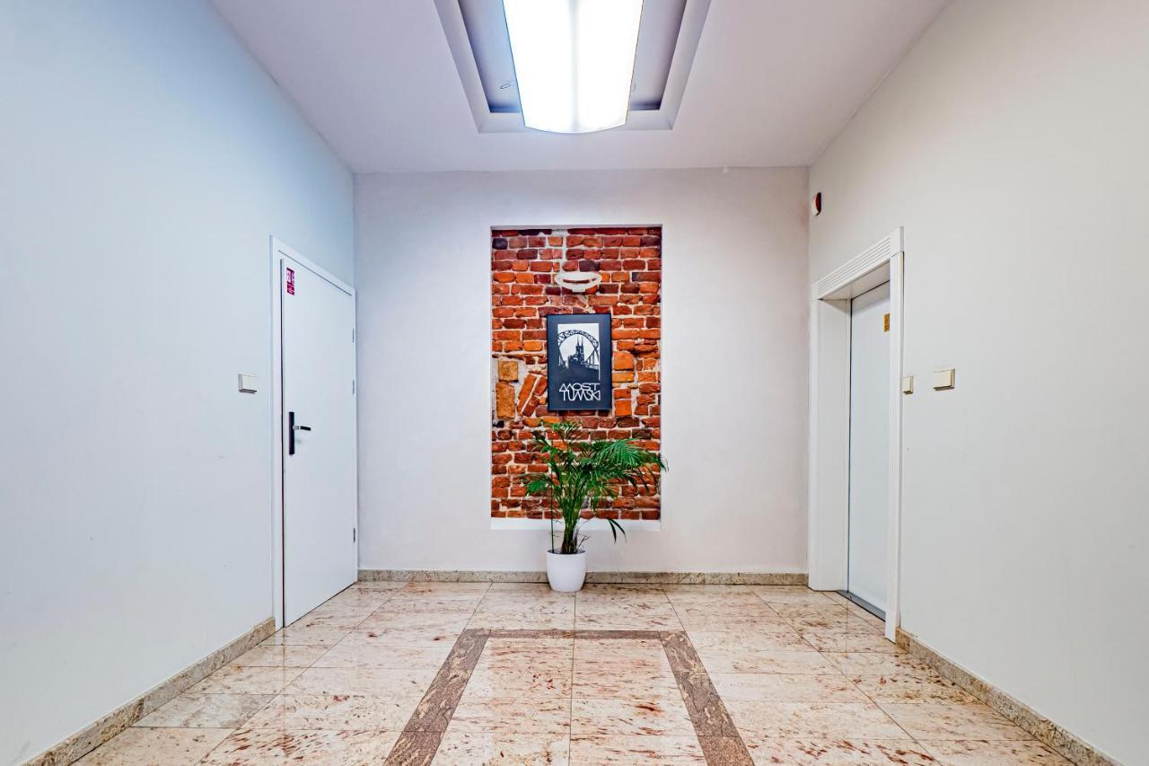 Golden Market Square - 3Rooms, 90M2 Of Comfort & Quiet - As Home Apartamenty R502 Wrocław Buitenkant foto